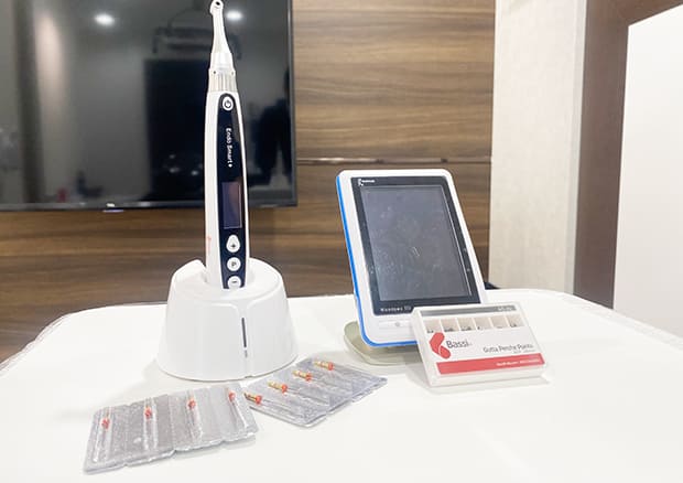 矢向ホワイト歯科の根管治療